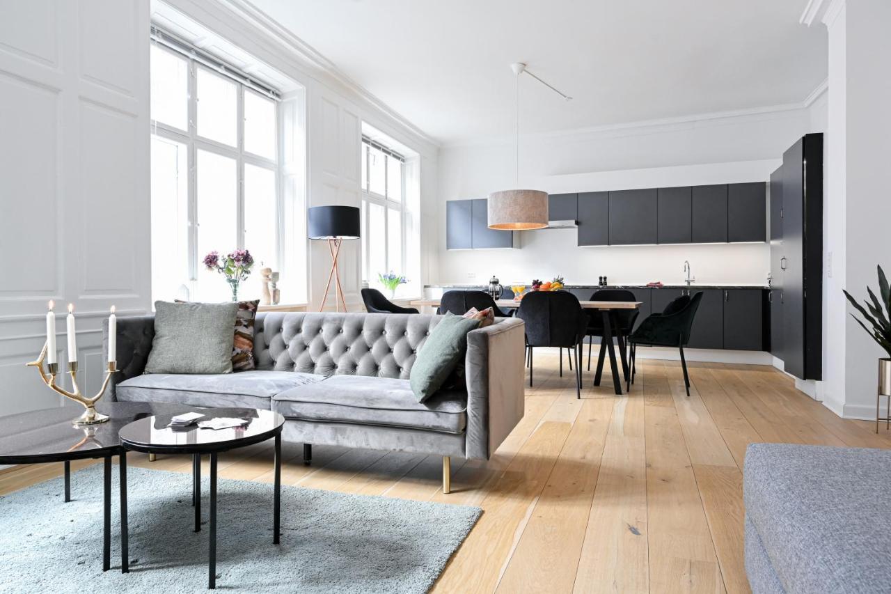 Sanders Arrow - Chic Three-Bedroom Apartment In The Middle Of Copenhagen Exterior photo